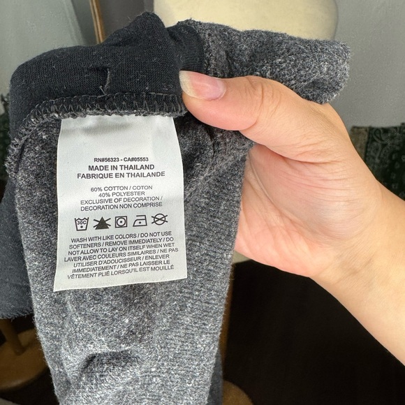 Nike Gray Half-Zip Pullover - Picture 5 of 5